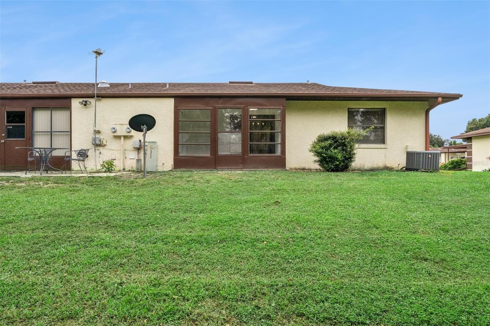 Single Family Residence at 12441 ORANGEWOOD CIR, TAVARES, photo 33 of 47