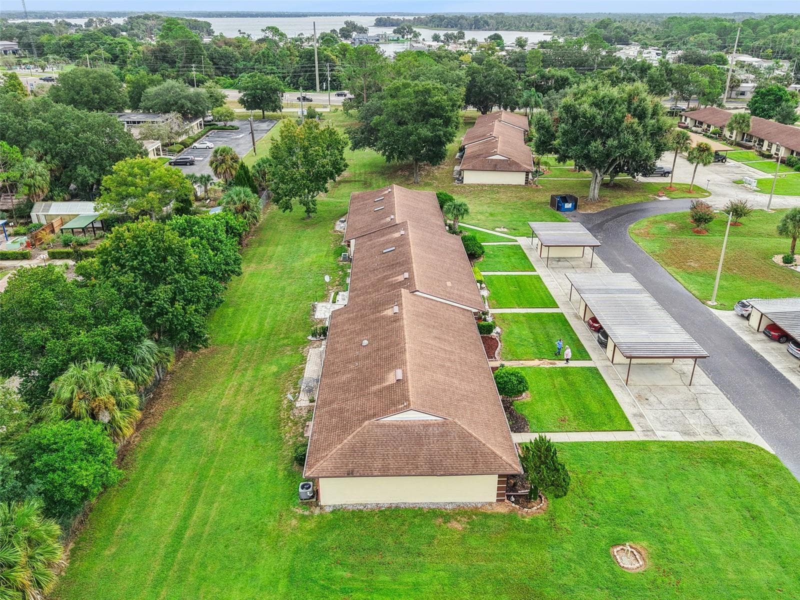 Single Family Residence at 12441 ORANGEWOOD CIR, TAVARES, photo 40 of 47