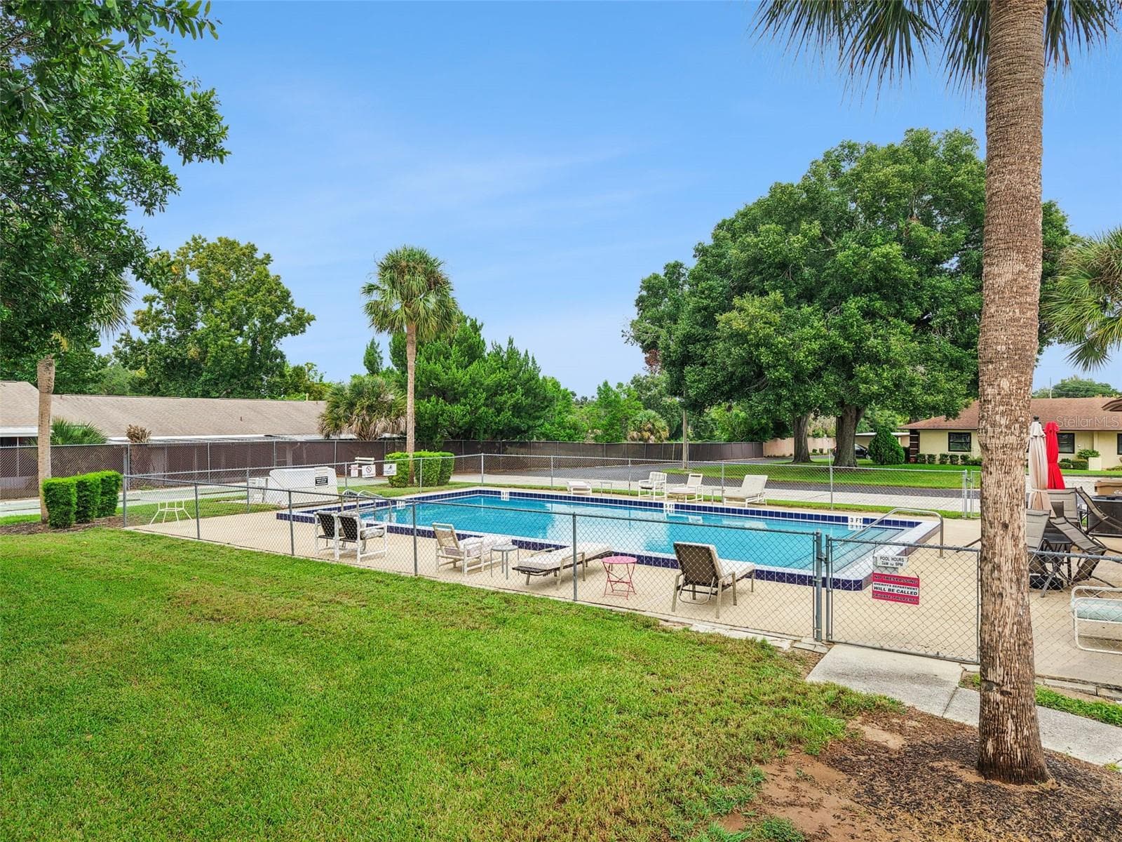 Single Family Residence at 12441 ORANGEWOOD CIR, TAVARES, photo 45 of 47