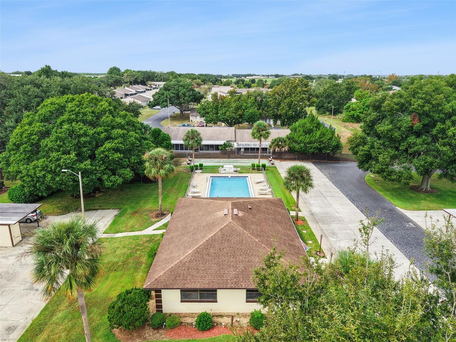 Single Family Residence at 12441 ORANGEWOOD CIR, TAVARES, photo 46 of 47