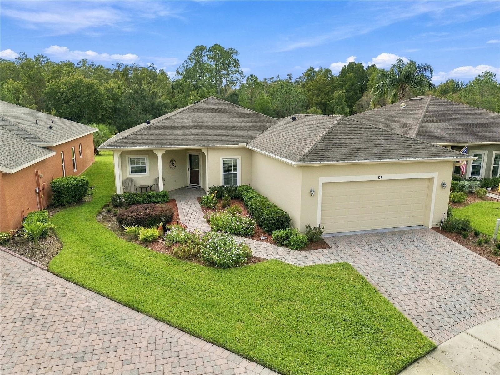 124 VENTANA DR