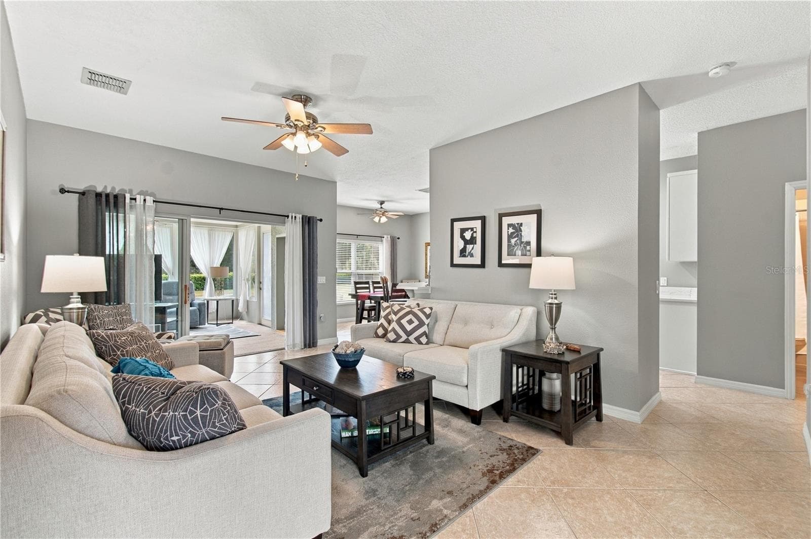 Single Family Residence at 124 VENTANA DR, POINCIANA, photo 4 of 61