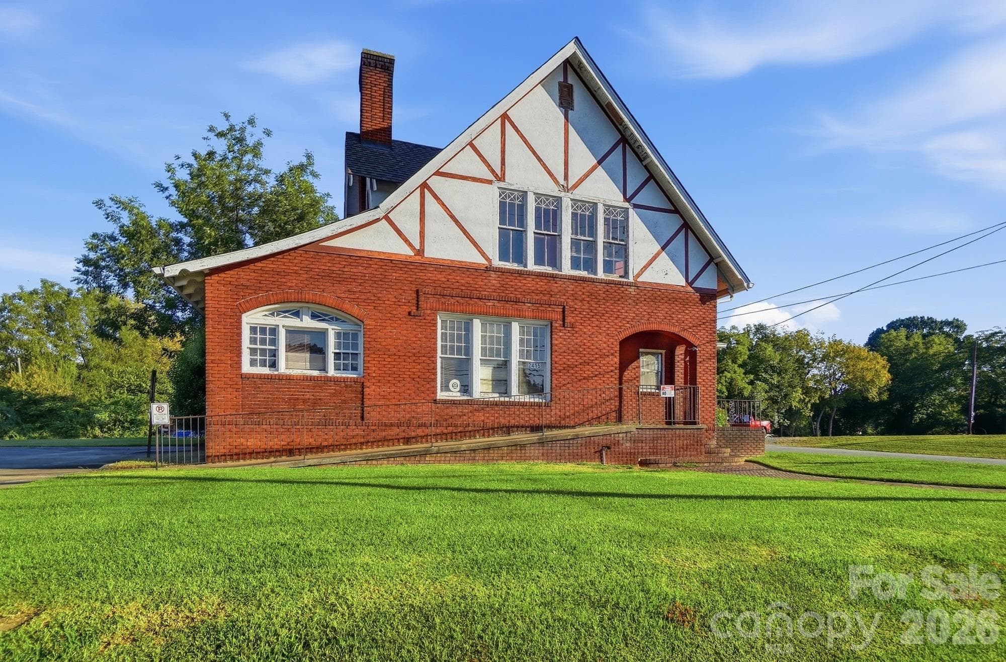 2415 E Main Street