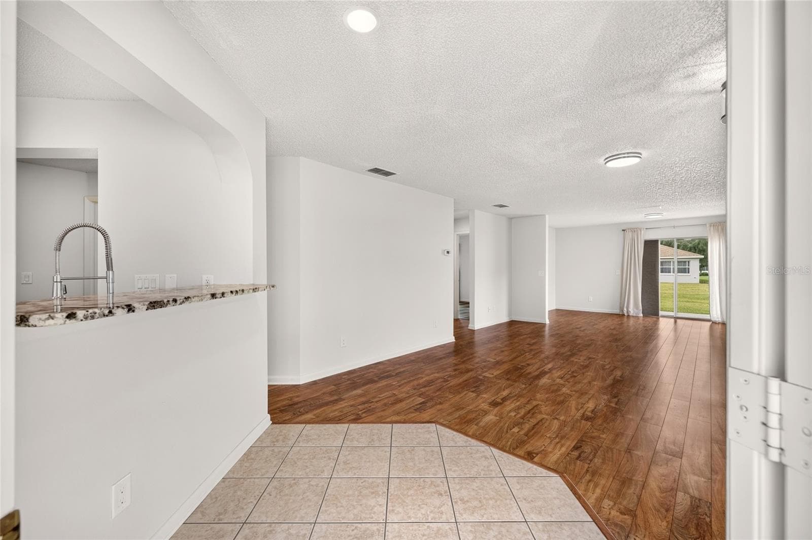 Single Family Residence at 9469 SW 93RD LOOP, OCALA, photo 6 of 46