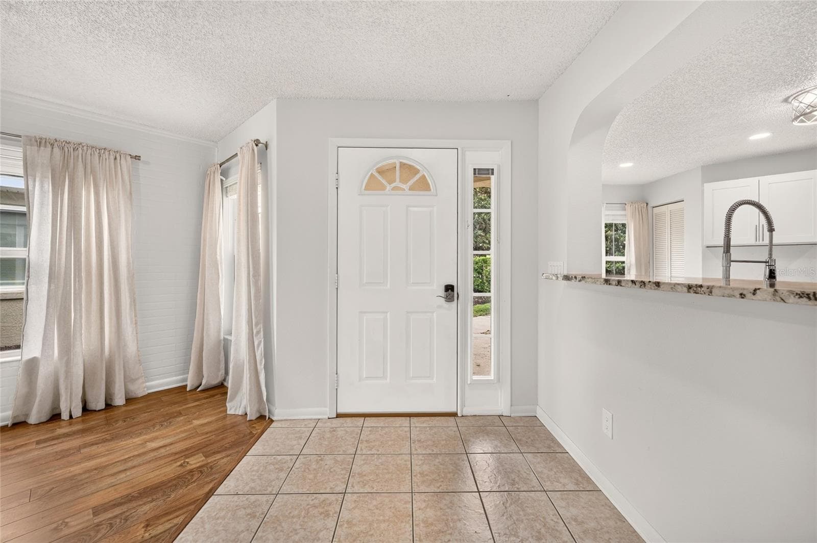 Single Family Residence at 9469 SW 93RD LOOP, OCALA, photo 8 of 46