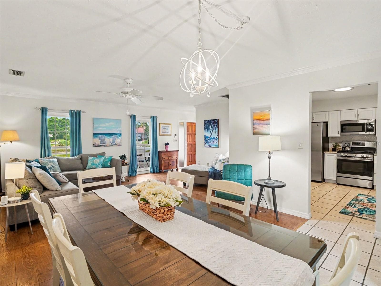 LIVING/DINING/KITCHEN - 1110 DE NARVAEZ AVE, BRADENTON