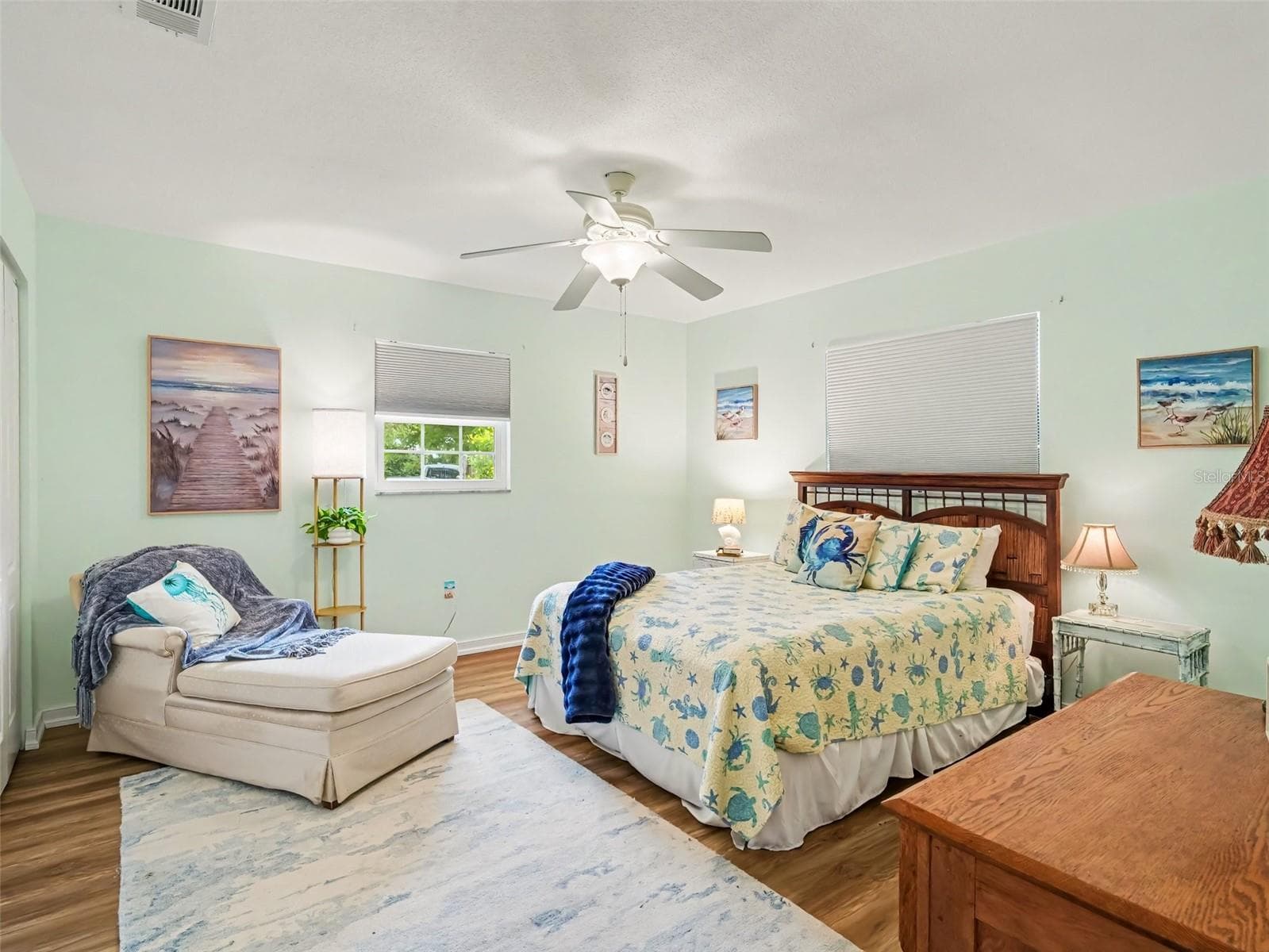 BEDROOM 2 SO HUGE, FITS BUNKS OR DESK - 1110 DE NARVAEZ AVE, BRADENTON