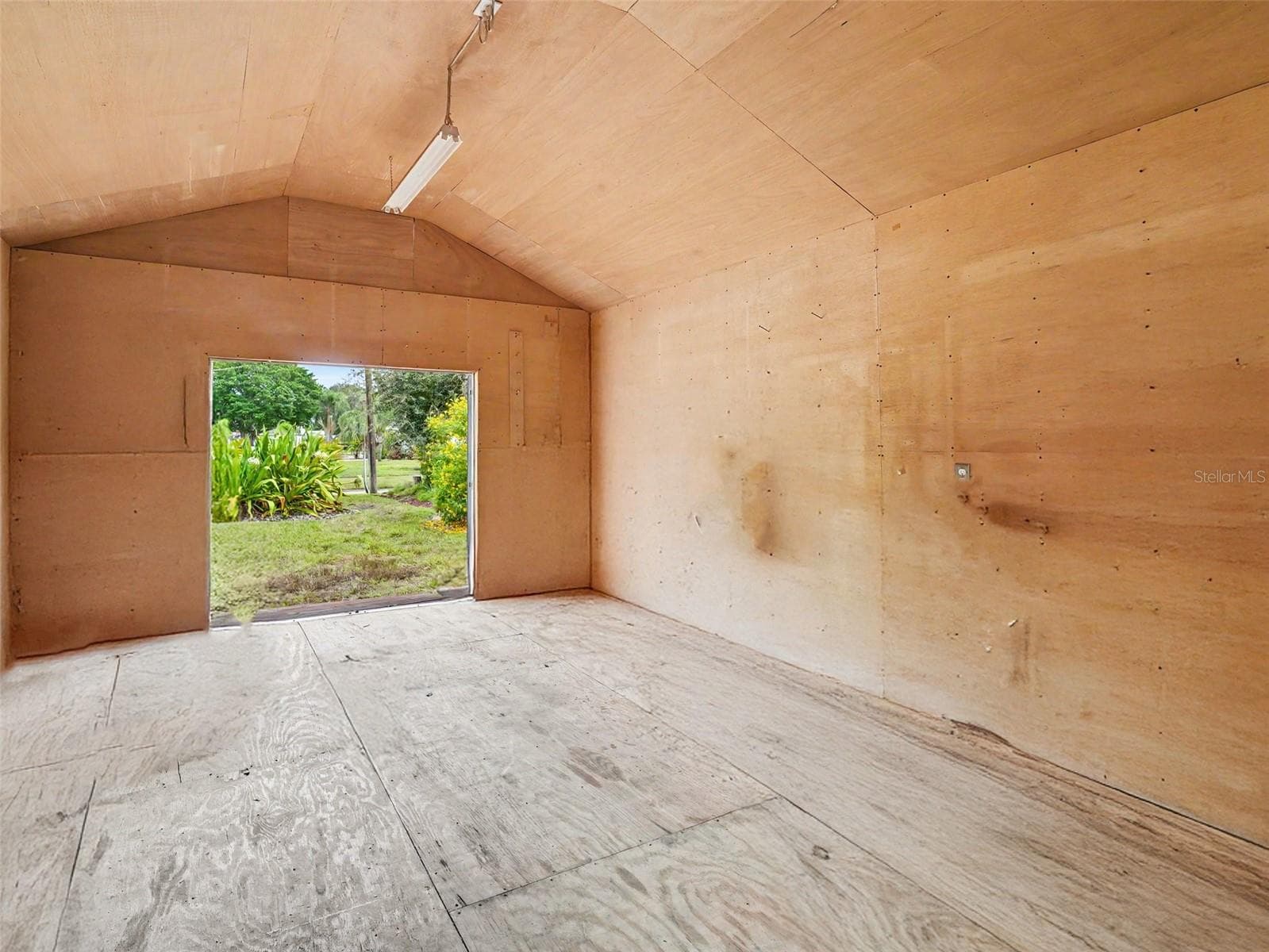 WORKSHOP AREA VIRTUALLY CLEARED - 1110 DE NARVAEZ AVE, BRADENTON