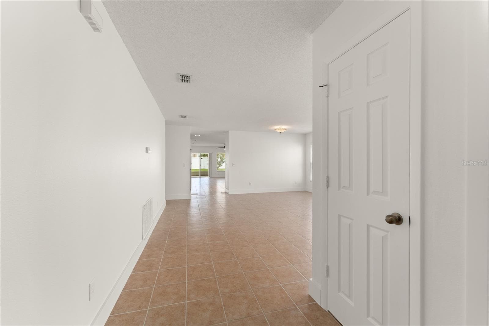 Single Family Residence at 13050 PRAIRIE MEADOWS DR, ORLANDO, photo 4 of 35