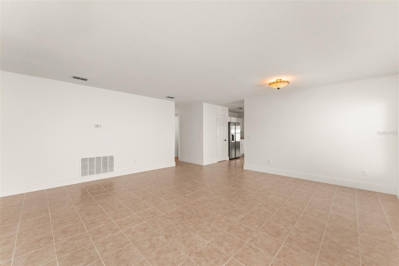 Single Family Residence at 13050 PRAIRIE MEADOWS DR, ORLANDO, photo 8 of 35