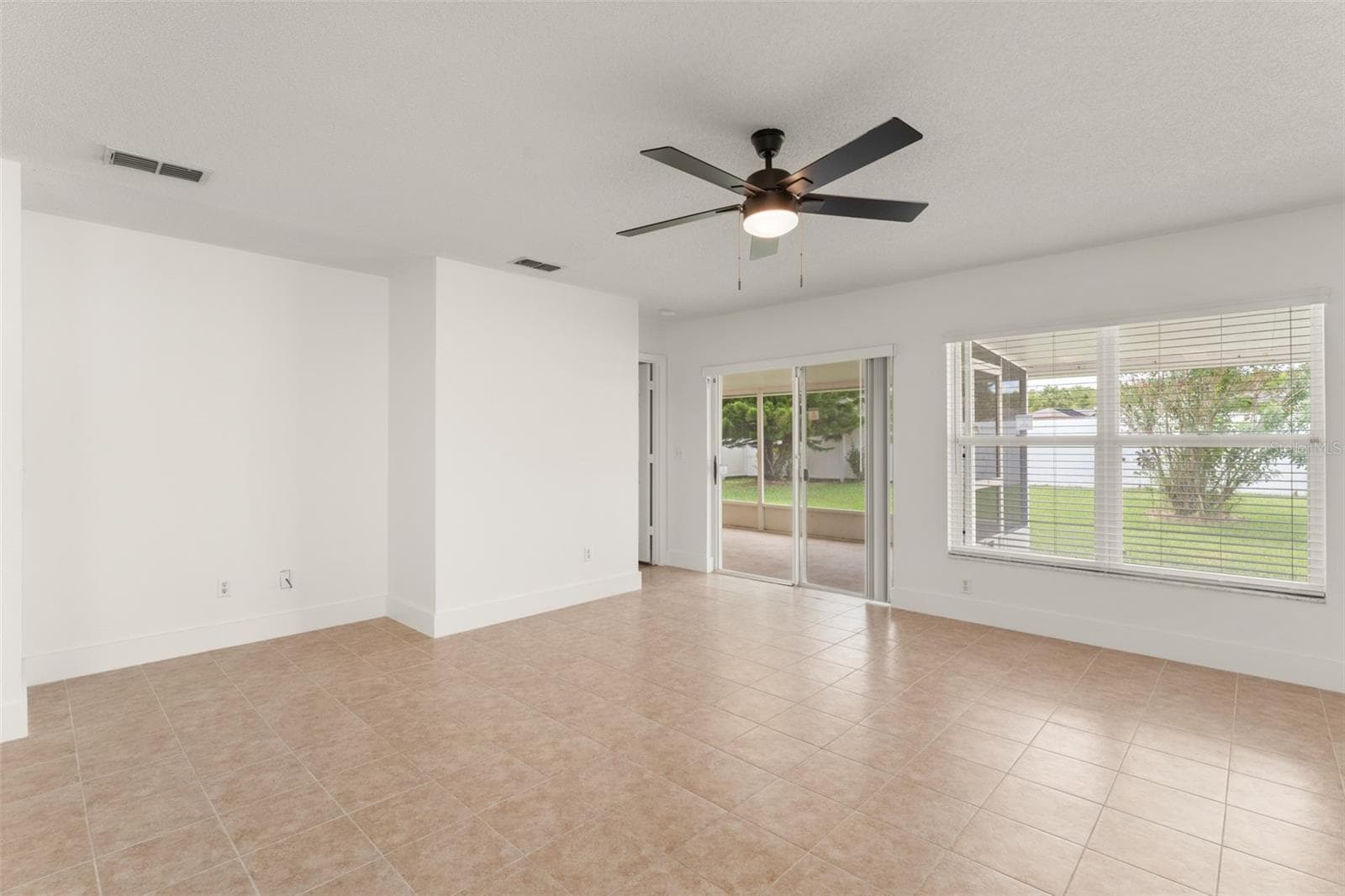Single Family Residence at 13050 PRAIRIE MEADOWS DR, ORLANDO, photo 21 of 35