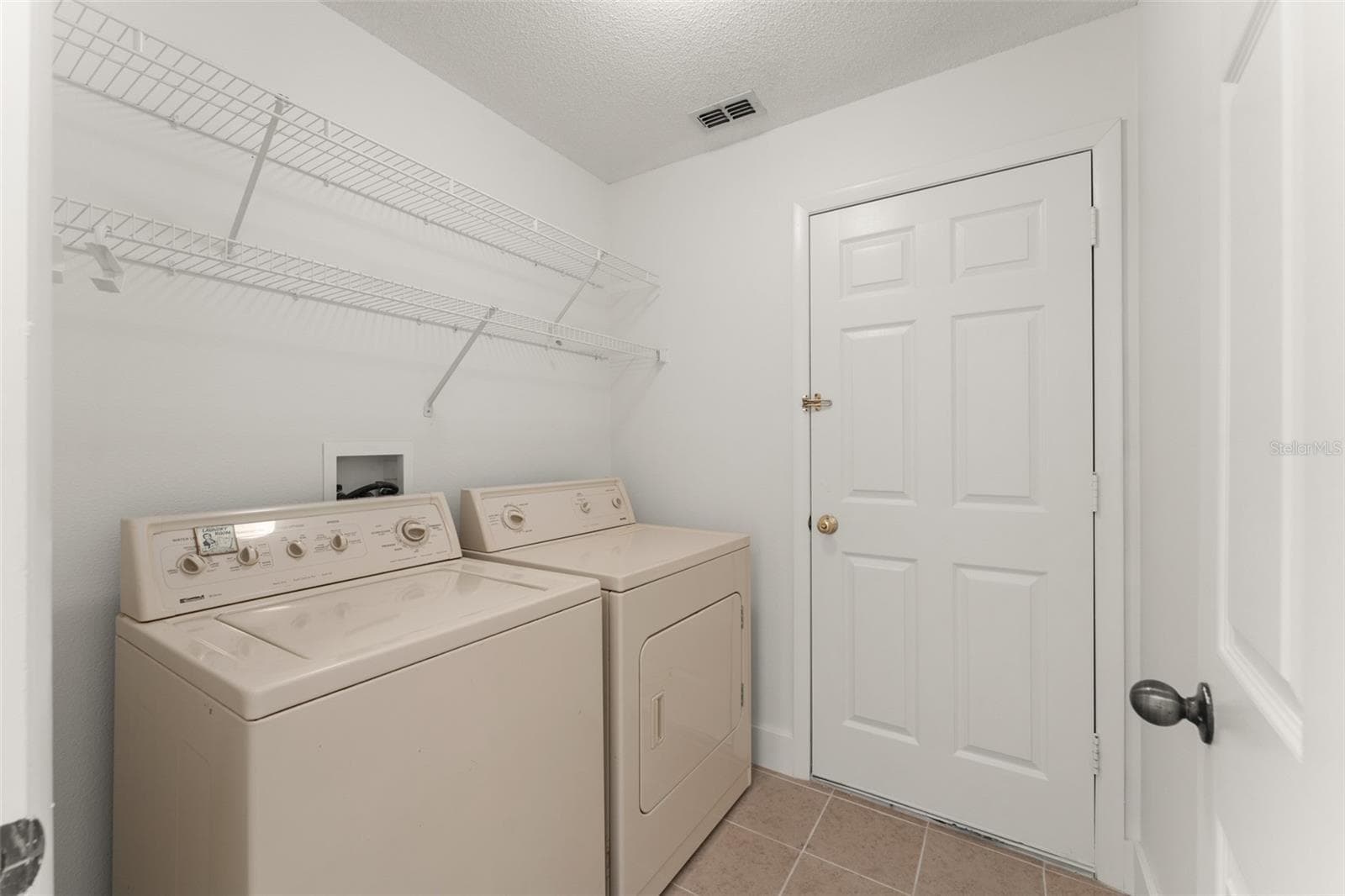 Single Family Residence at 13050 PRAIRIE MEADOWS DR, ORLANDO, photo 29 of 35