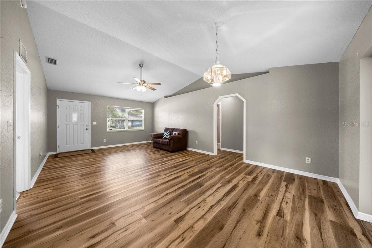 Single Family Residence at 10837 SE 45TH AVE, BELLEVIEW, photo 8 of 40