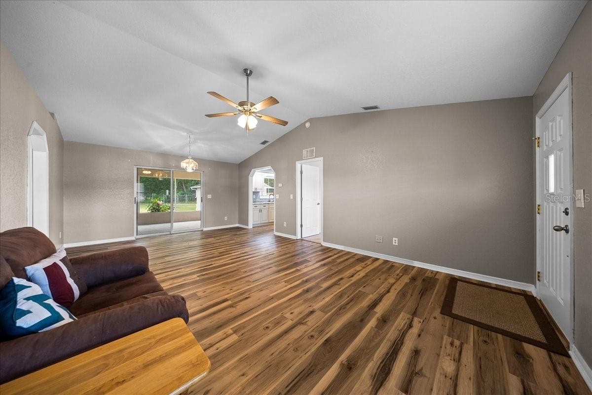 Single Family Residence at 10837 SE 45TH AVE, BELLEVIEW, photo 9 of 40
