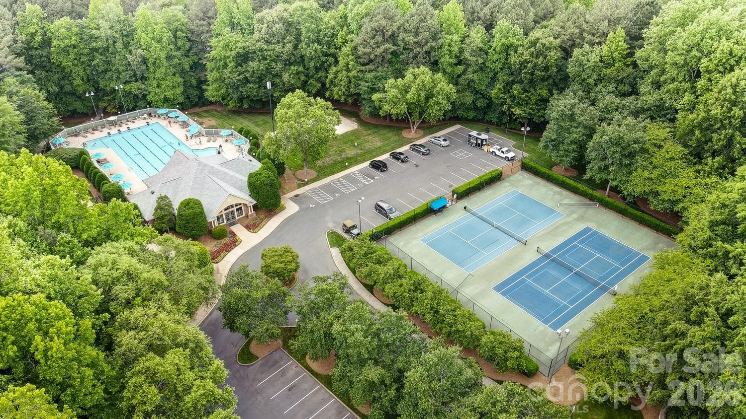 Single Family Residence at 4224 Mountain Cove Drive, Charlotte, photo 45 of 48