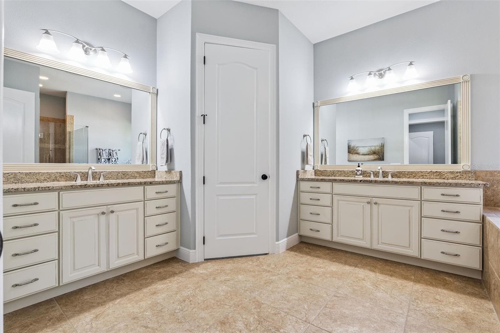 Single Family Residence at 2246 SOARING EAGLE PL, LAKE MARY, photo 41 of 74