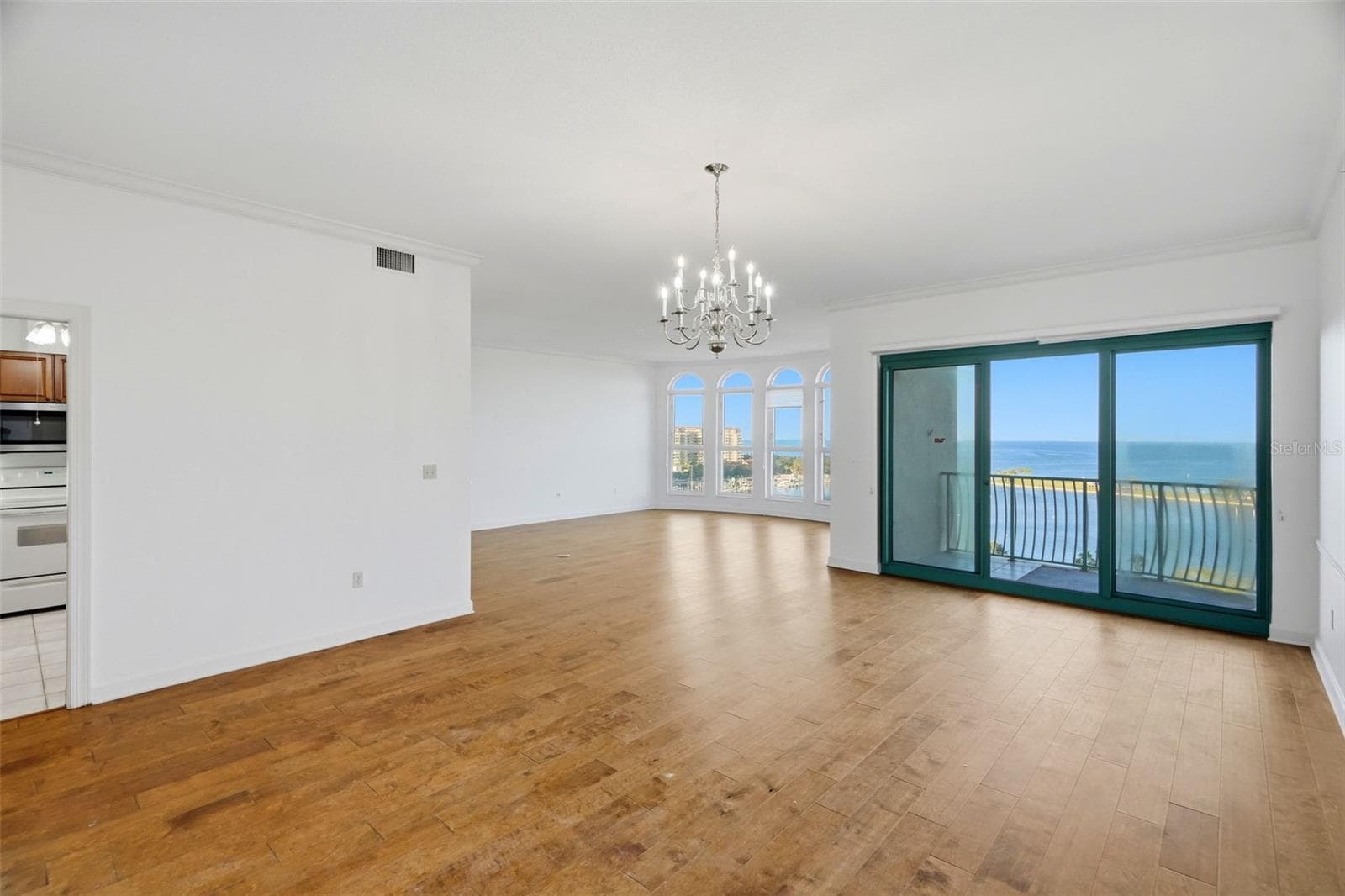 Condominium at 288 BEACH DR NE #10B, ST PETERSBURG, photo 13 of 65