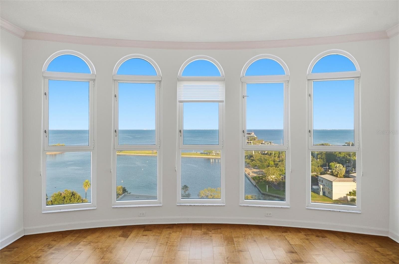 Condominium at 288 BEACH DR NE #10B, ST PETERSBURG, photo 14 of 65