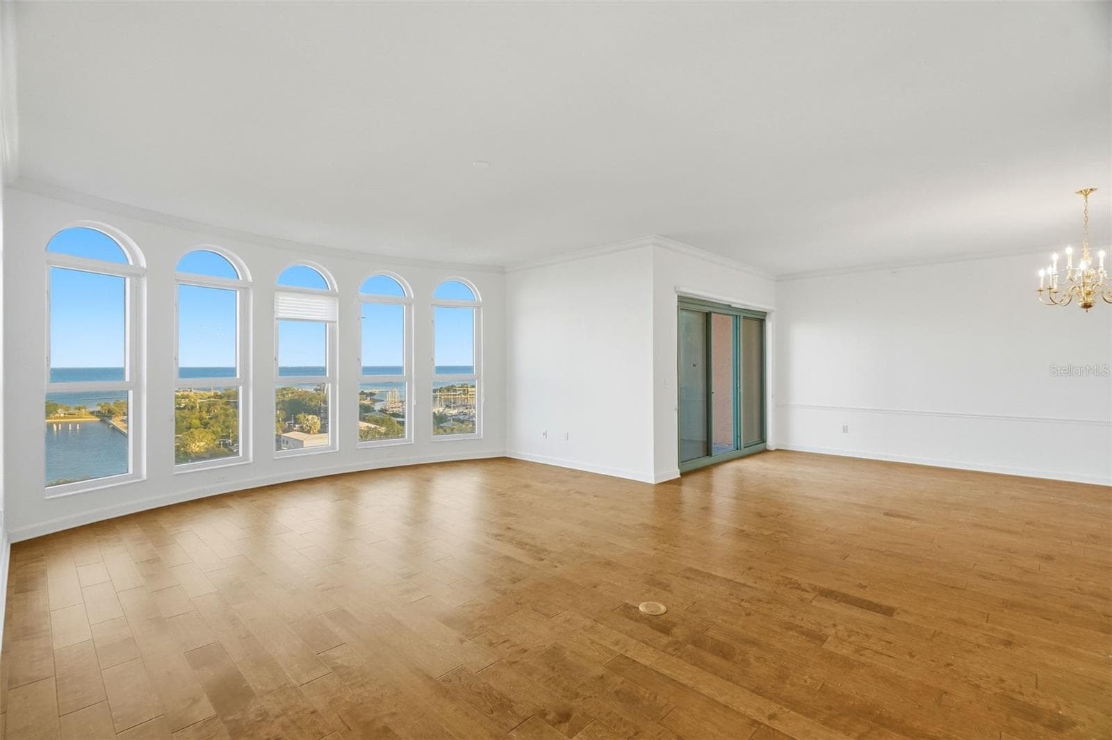 Condominium at 288 BEACH DR NE #10B, ST PETERSBURG, photo 20 of 65