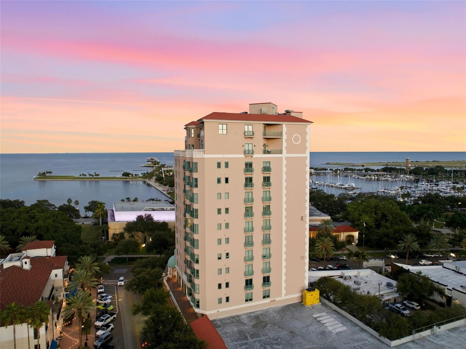 Condominium at 288 BEACH DR NE #10B, ST PETERSBURG, photo 47 of 65