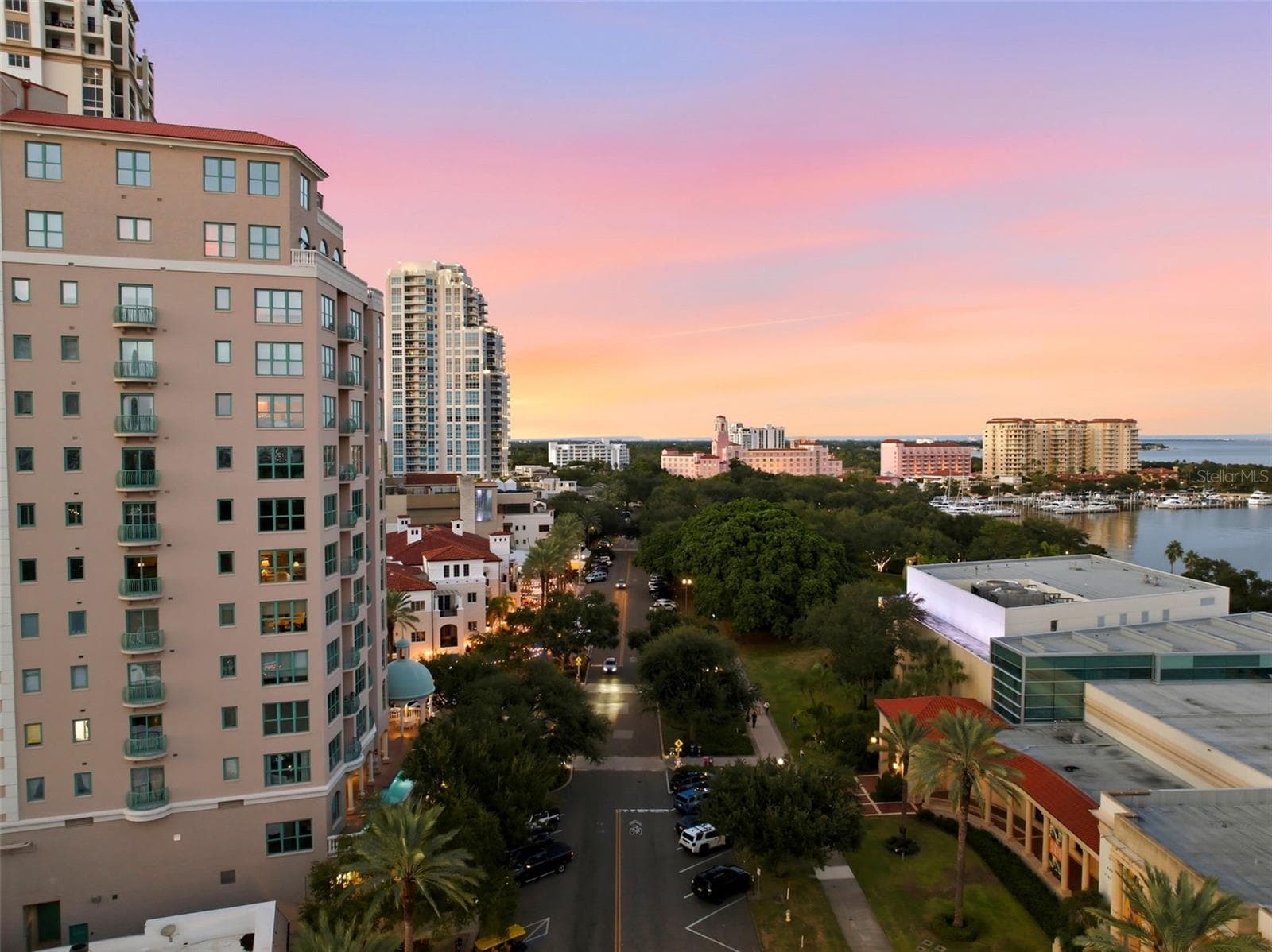 Condominium at 288 BEACH DR NE #10B, ST PETERSBURG, photo 48 of 65