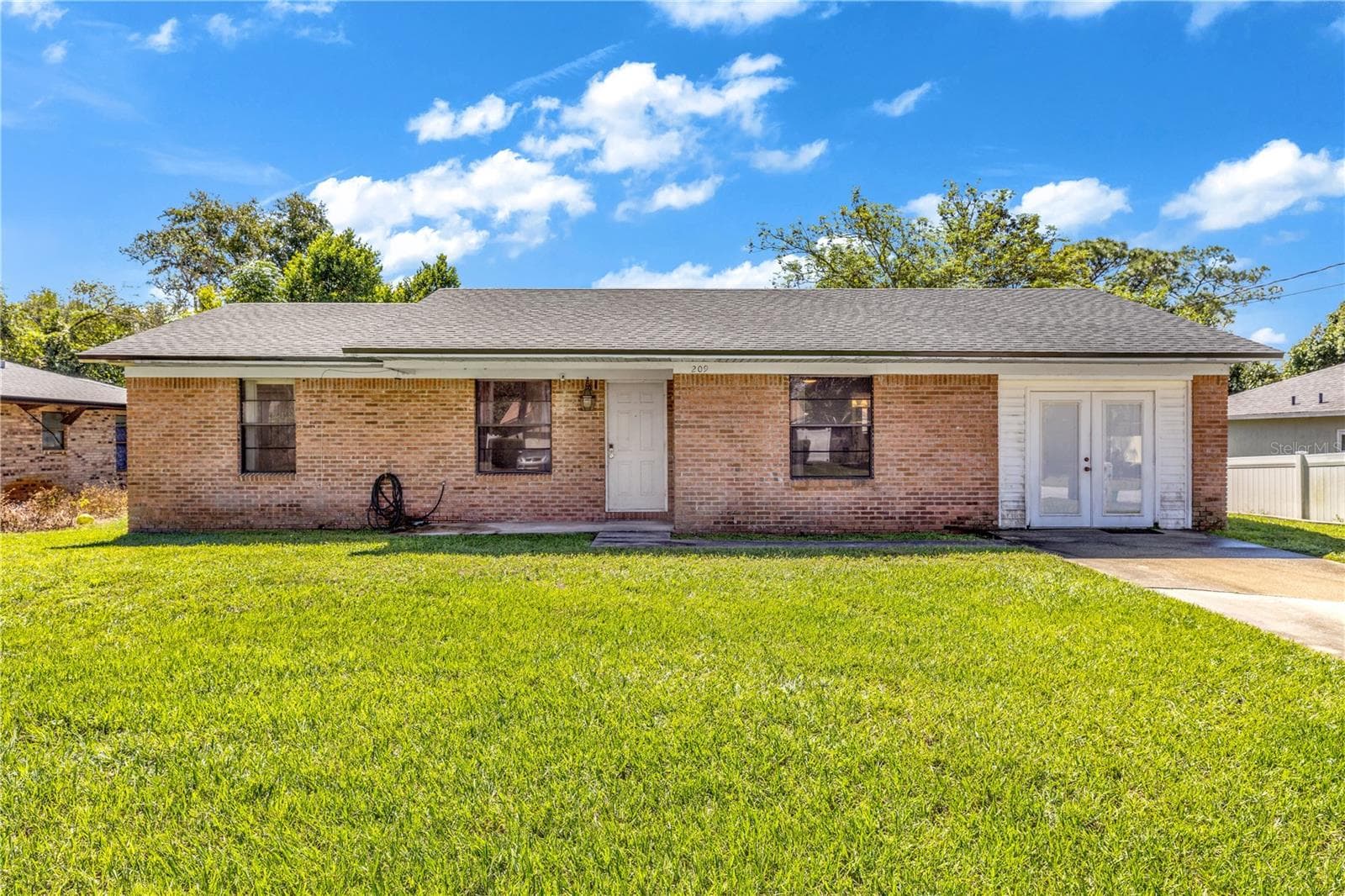 Single Family Residence at 209 DELESPINE DR, DEBARY, photo 2 of 29