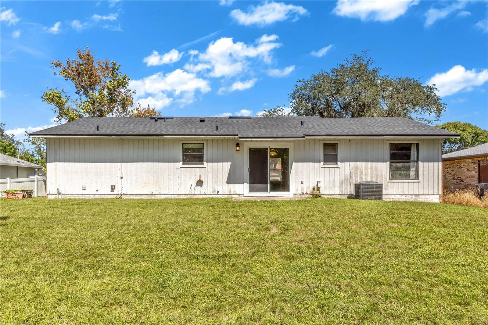 Single Family Residence at 209 DELESPINE DR, DEBARY, photo 22 of 29