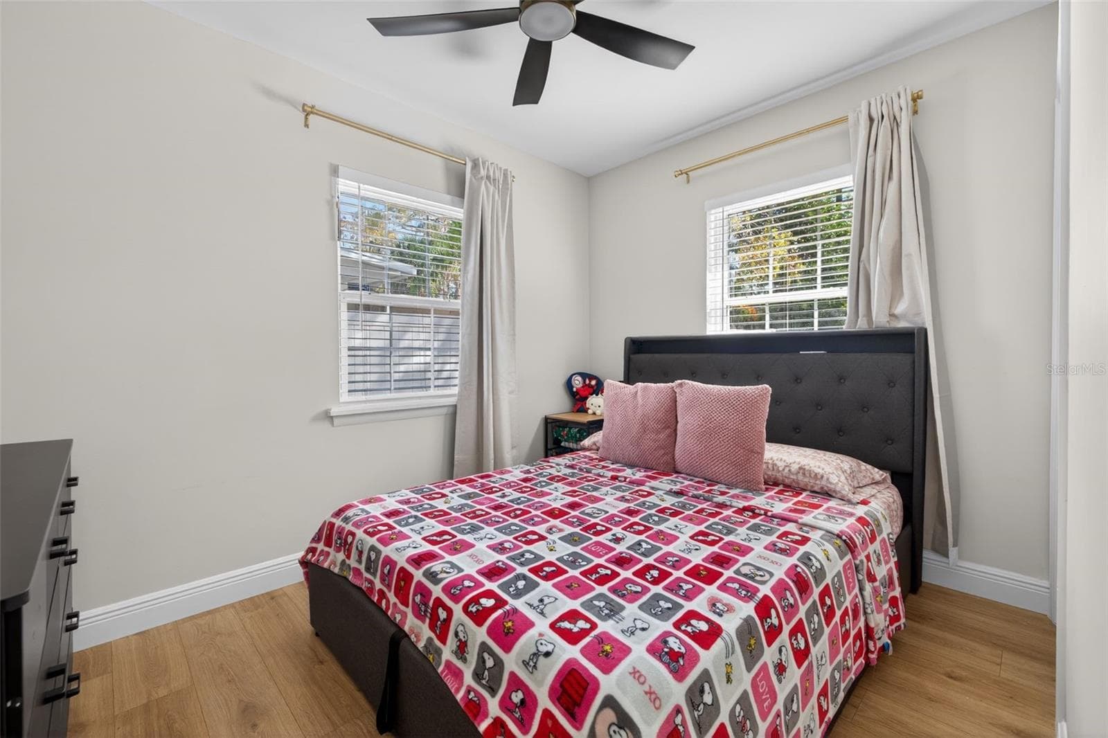 Single Family Residence at 4420 POMPANO DR SE, ST PETERSBURG, photo 15 of 32