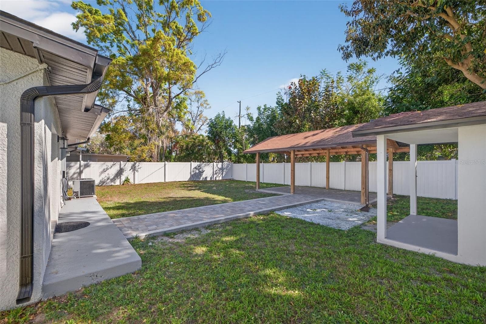 Single Family Residence at 4420 POMPANO DR SE, ST PETERSBURG, photo 16 of 32