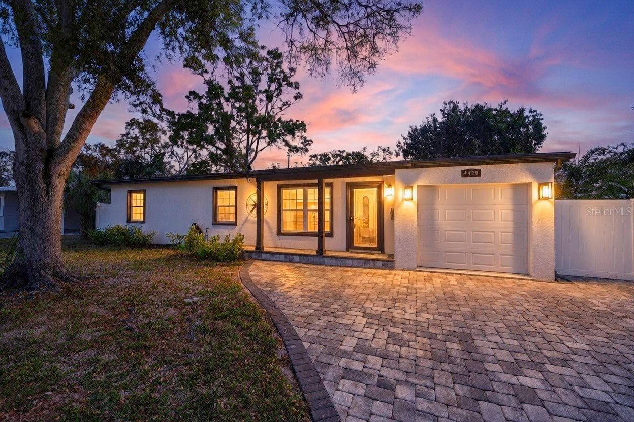 Single Family Residence at 4420 POMPANO DR SE, ST PETERSBURG, photo 32 of 32