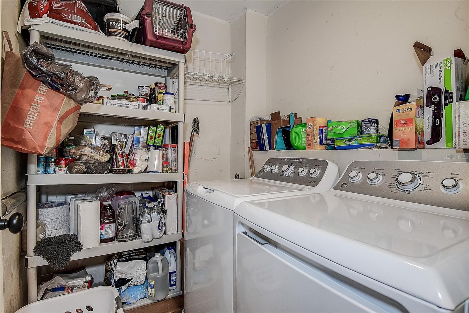 Laundry Room Inside - 1508 SUFFOLK ST N, ST PETERSBURG