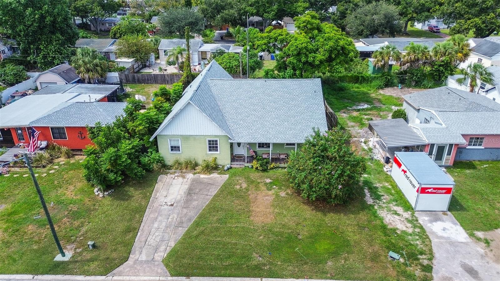 Single Family Residence at 1508 SUFFOLK ST N, ST PETERSBURG, photo 33 of 38