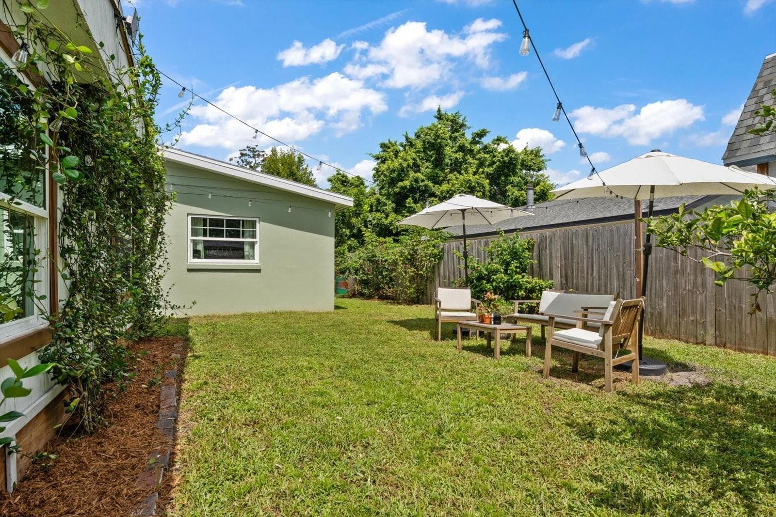 Single Family Residence at 1907 LAKEWOOD DR, CLEARWATER, photo 32 of 48