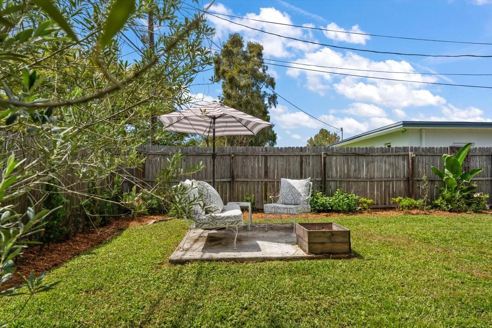 Single Family Residence at 1907 LAKEWOOD DR, CLEARWATER, photo 33 of 48