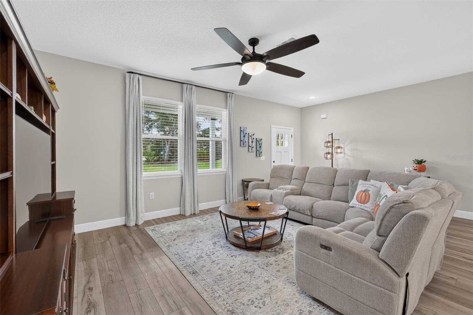 Single Family Residence at 42721 ROYAL TRAILS RD, EUSTIS, photo 11 of 41