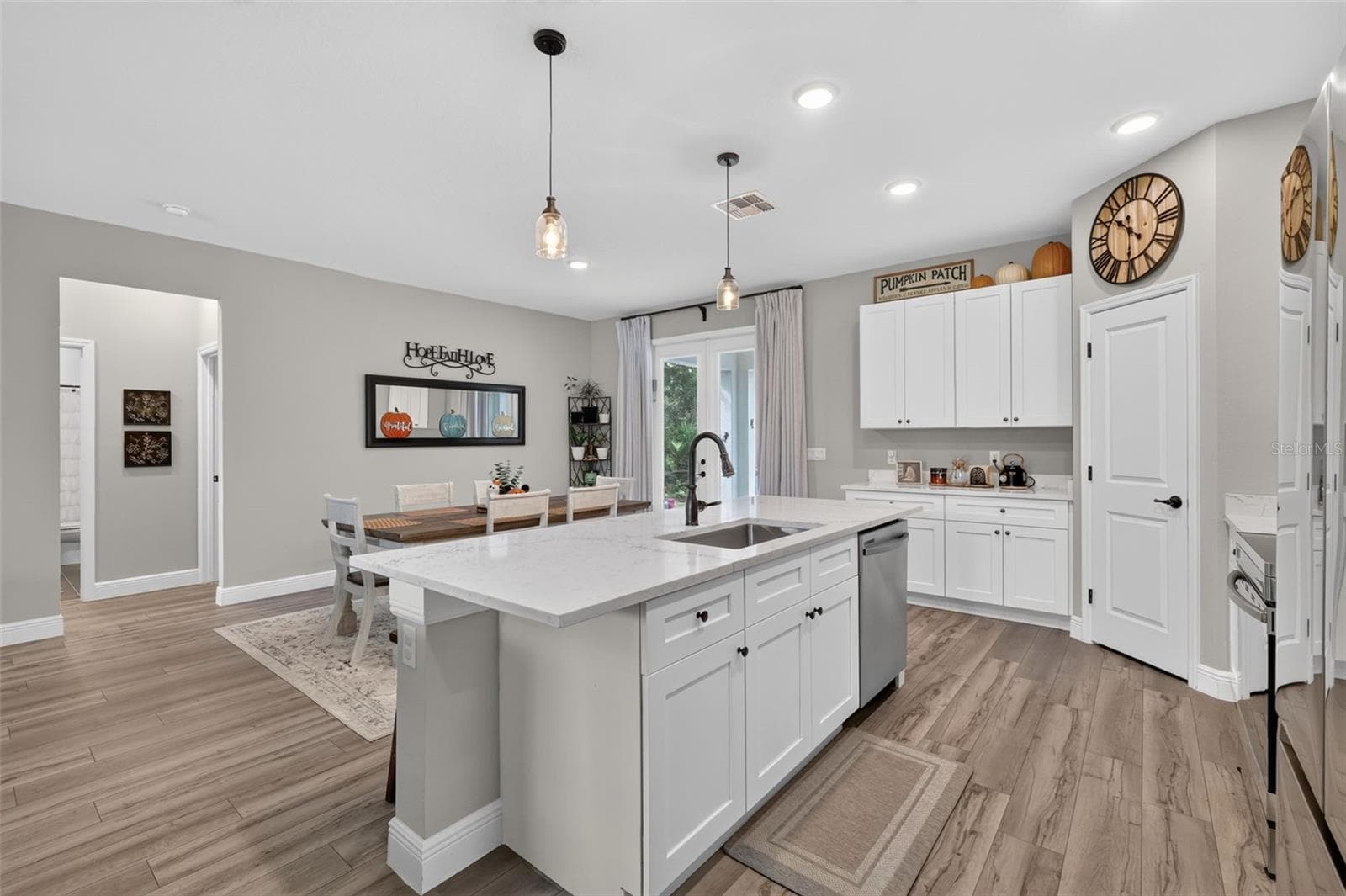 Single Family Residence at 42721 ROYAL TRAILS RD, EUSTIS, photo 17 of 41