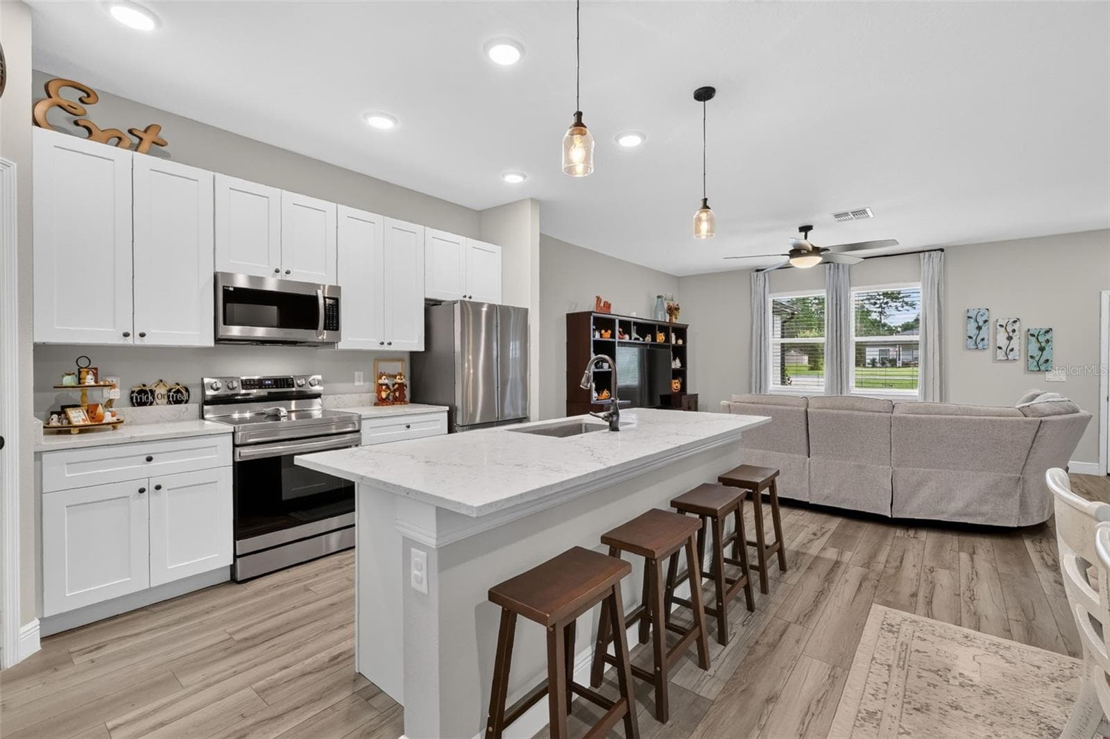 Single Family Residence at 42721 ROYAL TRAILS RD, EUSTIS, photo 20 of 41