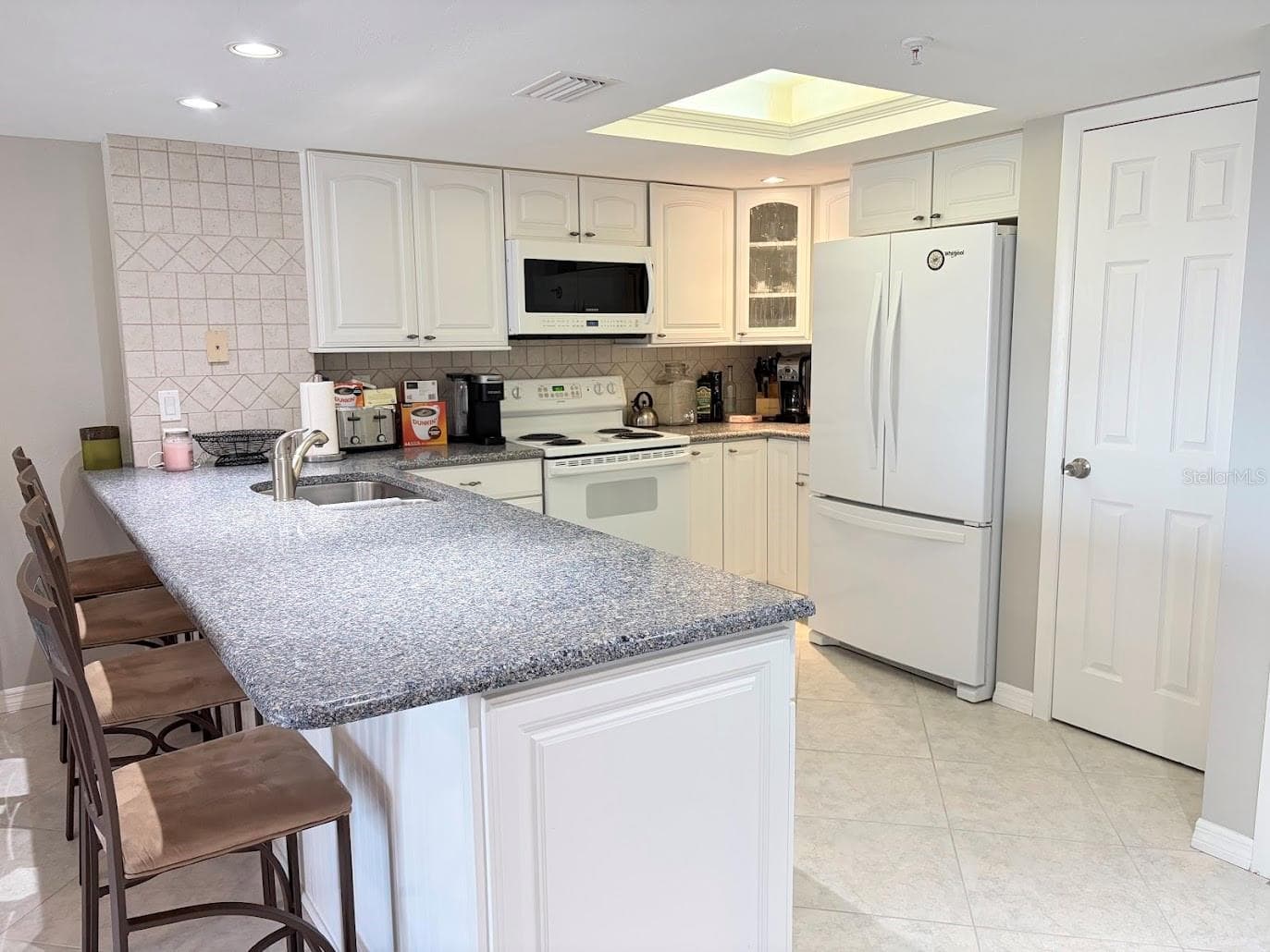 Condominium at 12924 GULF BLVD #510, MADEIRA BEACH, photo 26 of 75