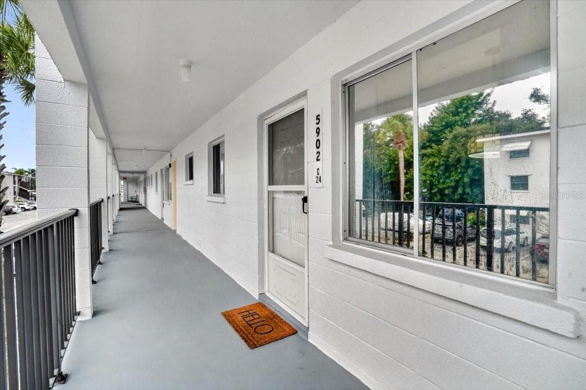 Condominium at 5902 PALM LN #C24, BRADENTON, photo 2 of 26