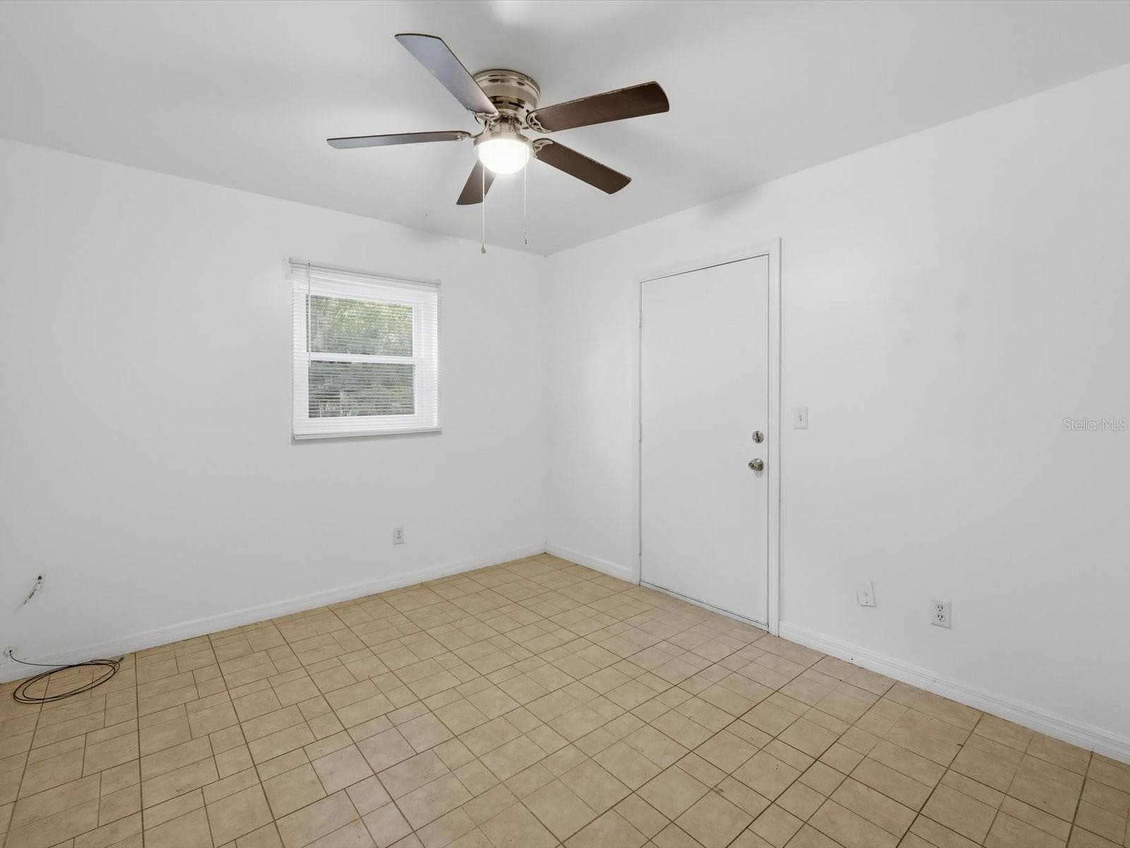 Single Family Residence at 20145 SE HIGHWAY 42, UMATILLA, photo 17 of 38