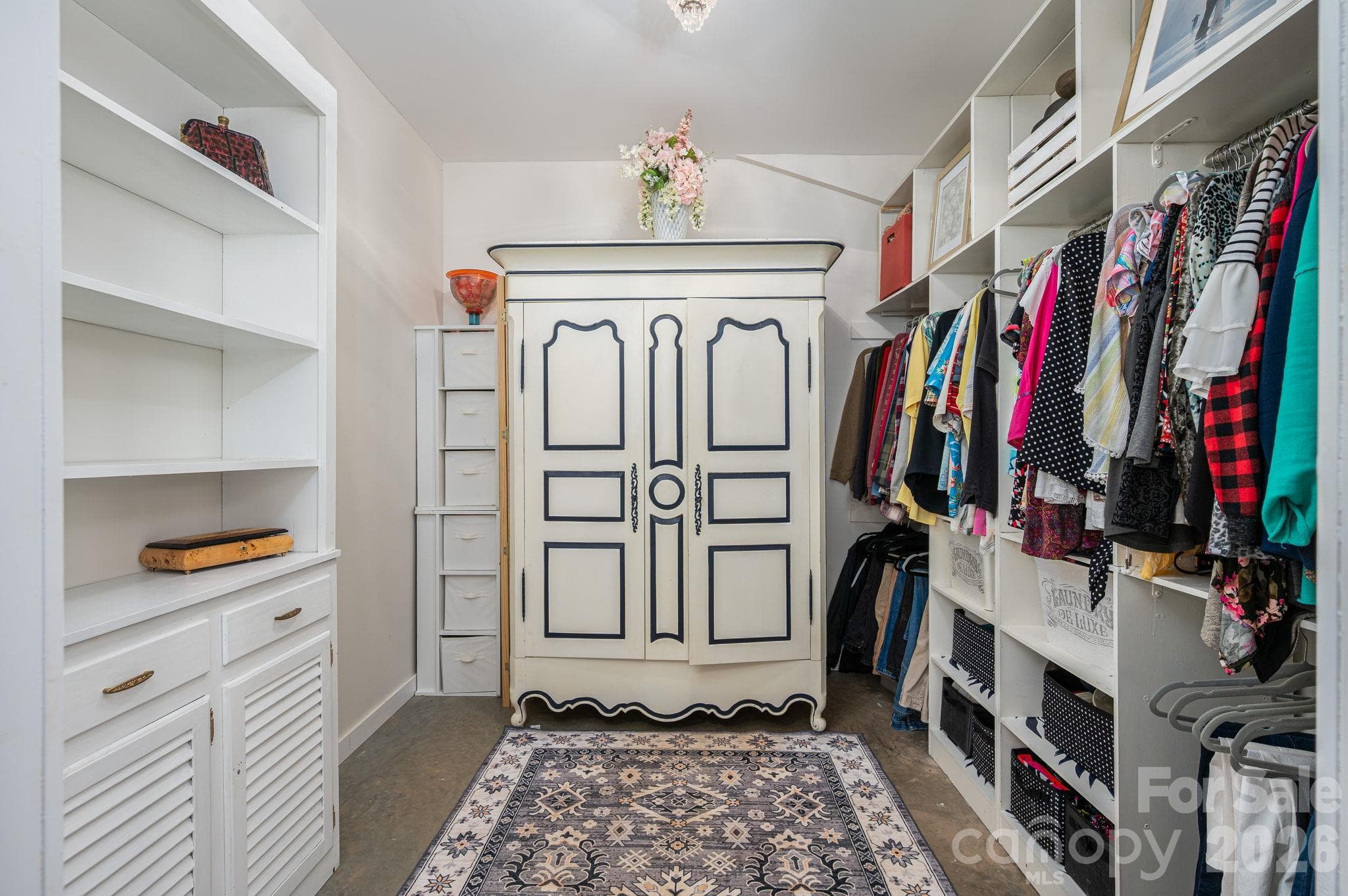Walk in Closet - 136 Sellers Road, Kings Mountain