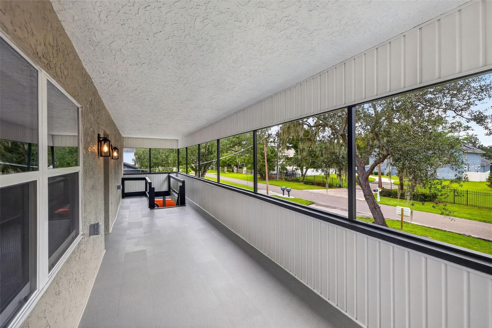 Second Floor Covered Balcony - 11317 SYLVAN GREEN LN, RIVERVIEW