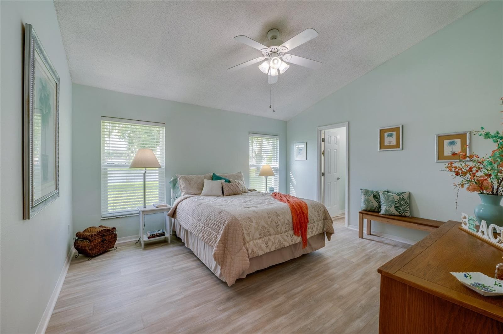 Single Family Residence at 6129 HALF MOON DR, PORT ORANGE, photo 12 of 31
