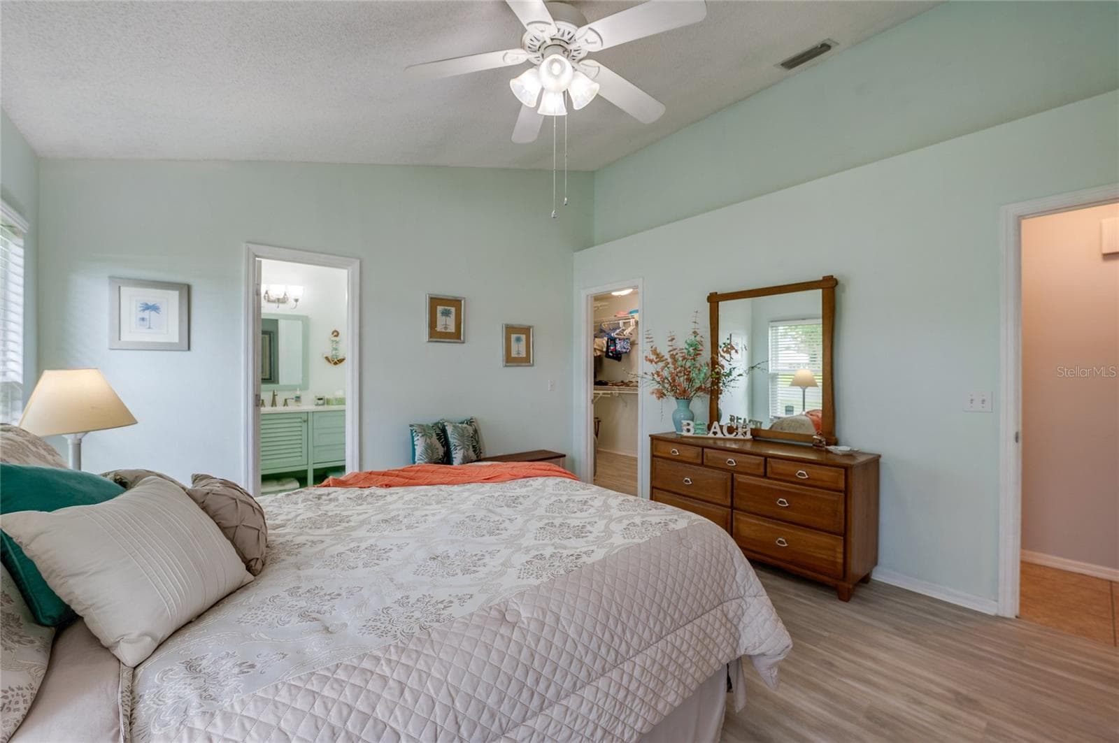 Single Family Residence at 6129 HALF MOON DR, PORT ORANGE, photo 16 of 31