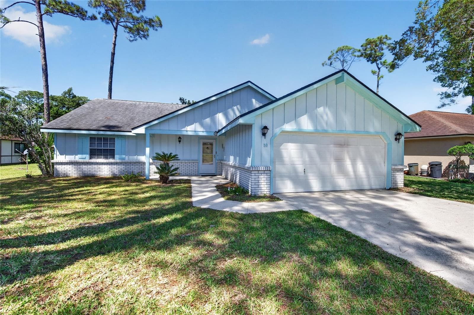 Single Family Residence at 10 WEDGEWOOD LN, PALM COAST, photo 2 of 21
