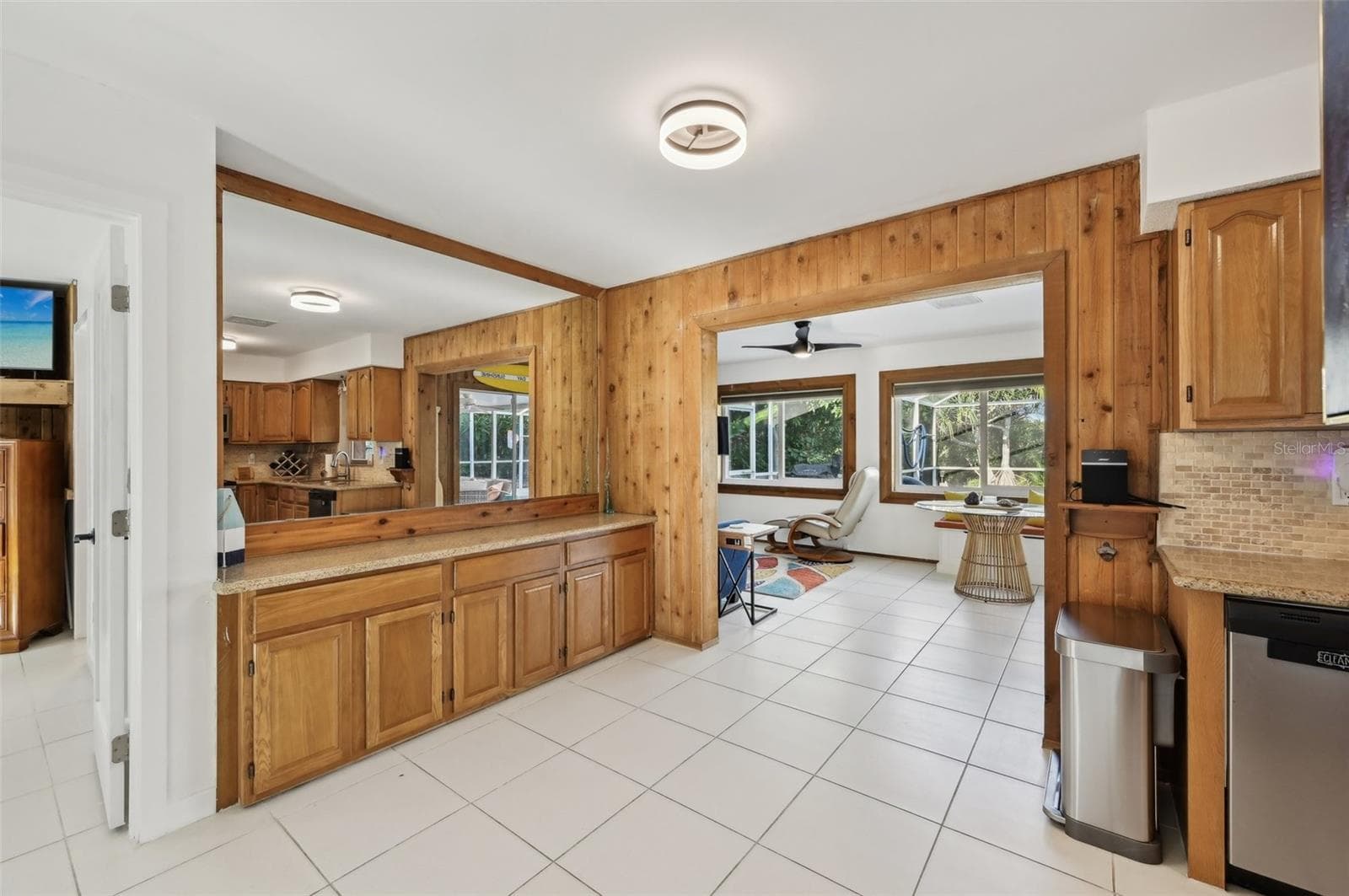 Living room/Kitchen - 1248 JEFFERSON DR, ENGLEWOOD