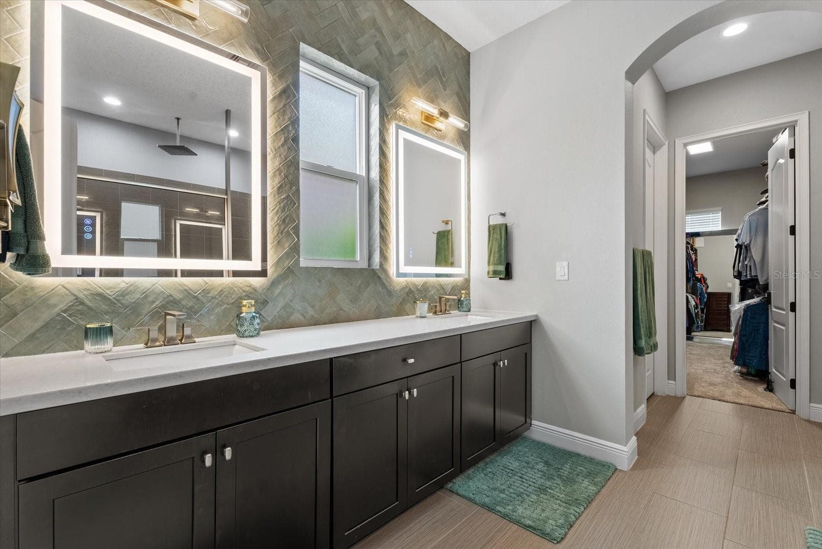 Primary en-suite - 4812 ROYAL DORNOCH CIR, BRADENTON