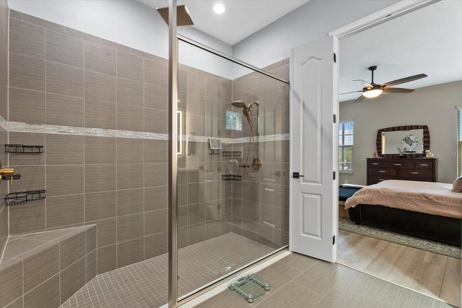 Primary en-suite - 4812 ROYAL DORNOCH CIR, BRADENTON