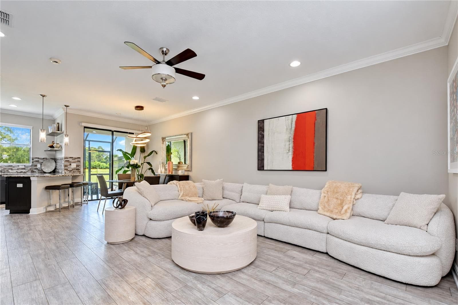 Townhouse at 11650 CROWNED SPARROW LN, TAMPA, photo 9 of 57