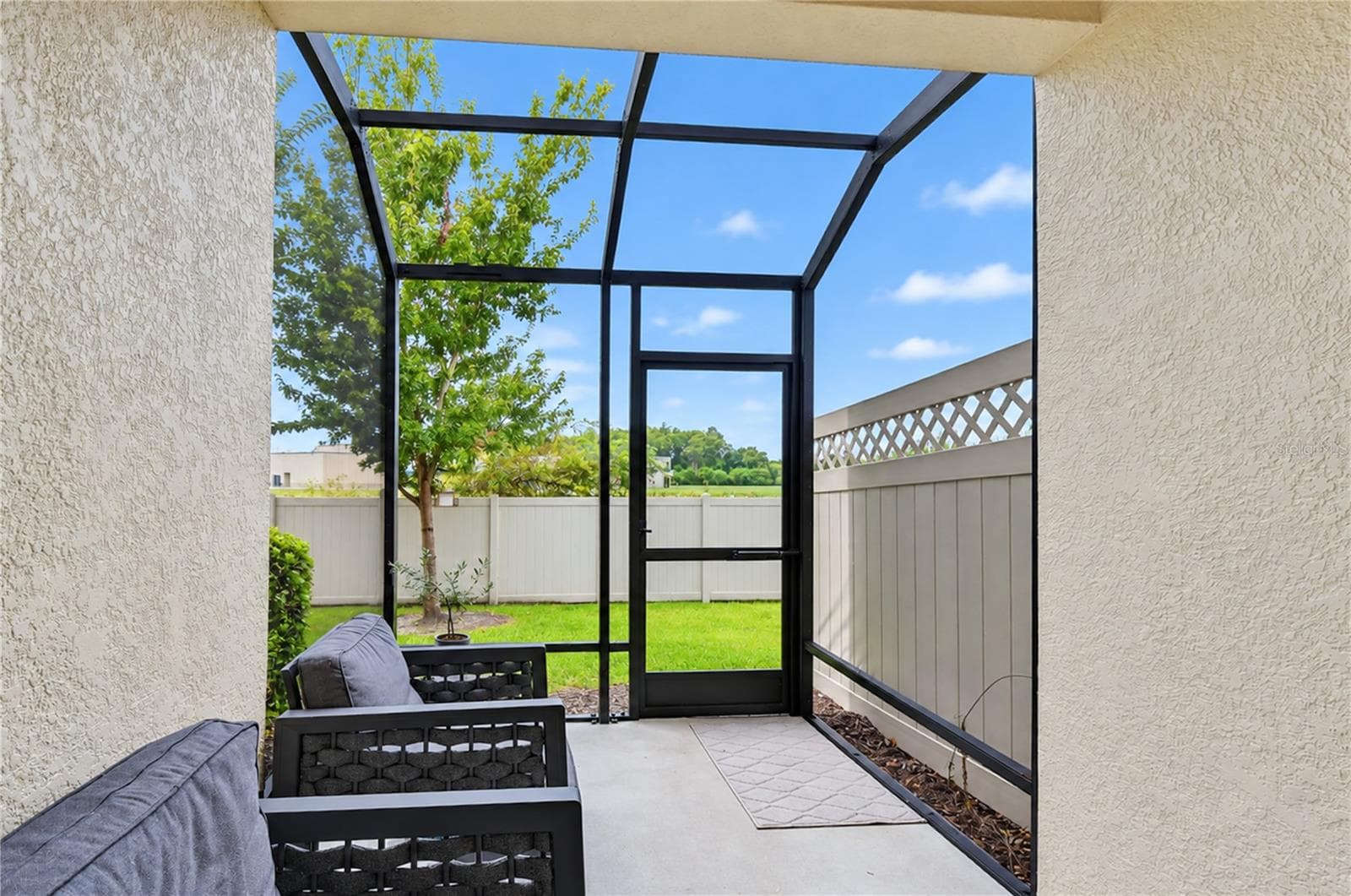Townhouse at 11650 CROWNED SPARROW LN, TAMPA, photo 46 of 57